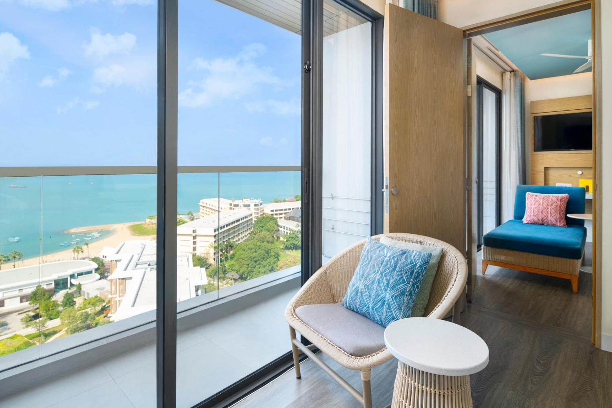 Ozo North Pattaya Otel Dış mekan fotoğraf